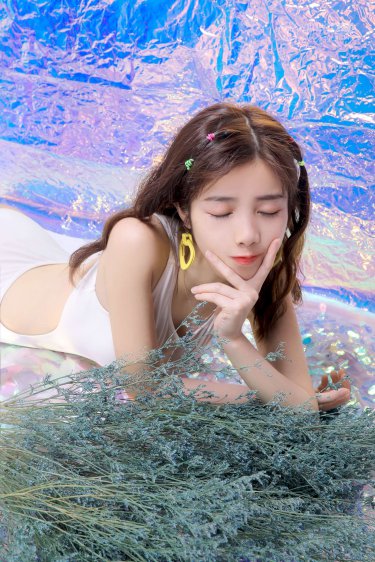 老板娘在线观看免费完整版视频