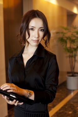 辘轳女人井
